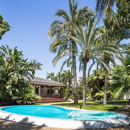 Villa El Oasis *