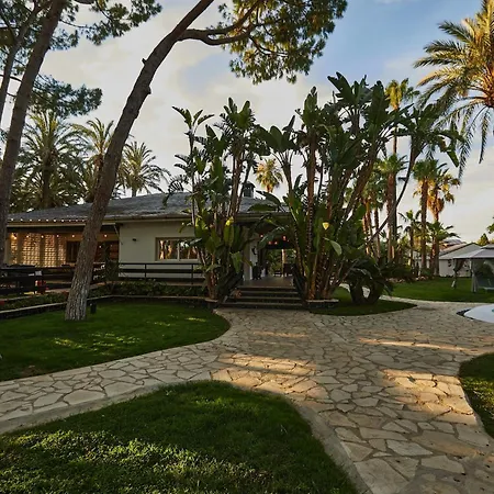 El Oasis La Eliana