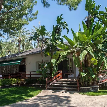 El Oasis