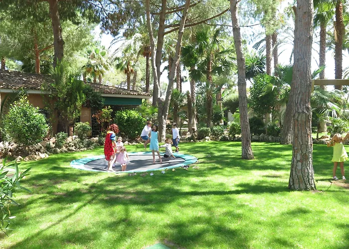 فيلة El Oasis لا إليانا